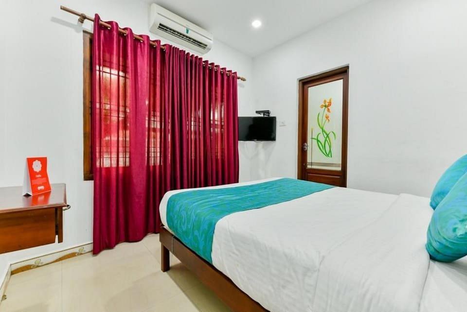 Malabar Plaza Inn Kochi Екстер'єр фото